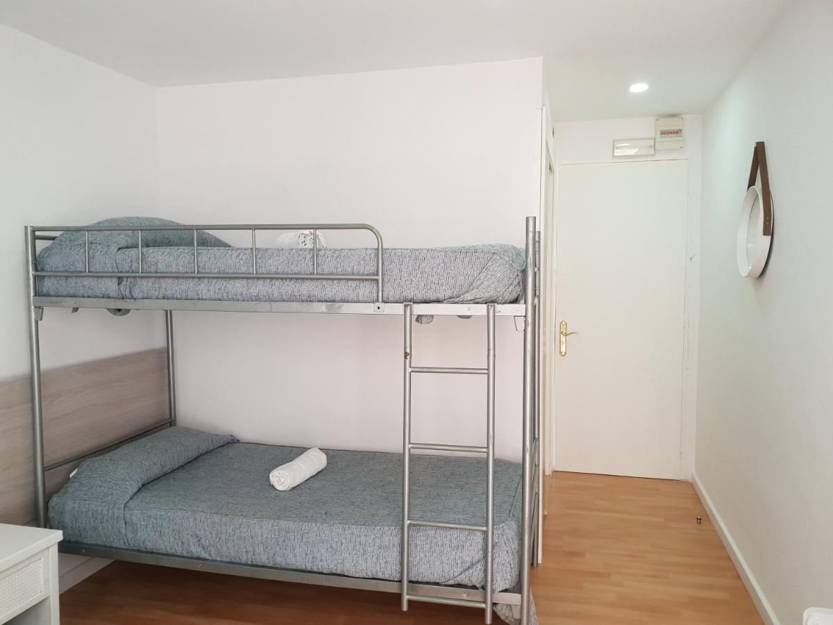 Hostal Montsant Salou Eksteriør bilde