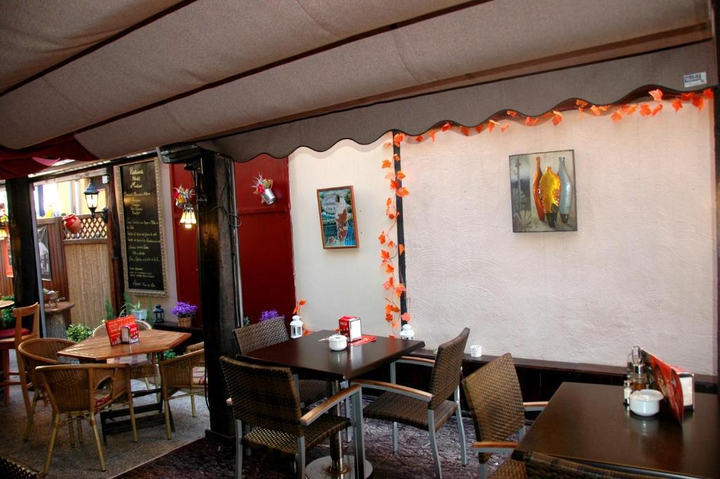 Hostal Montsant Salou Eksteriør bilde